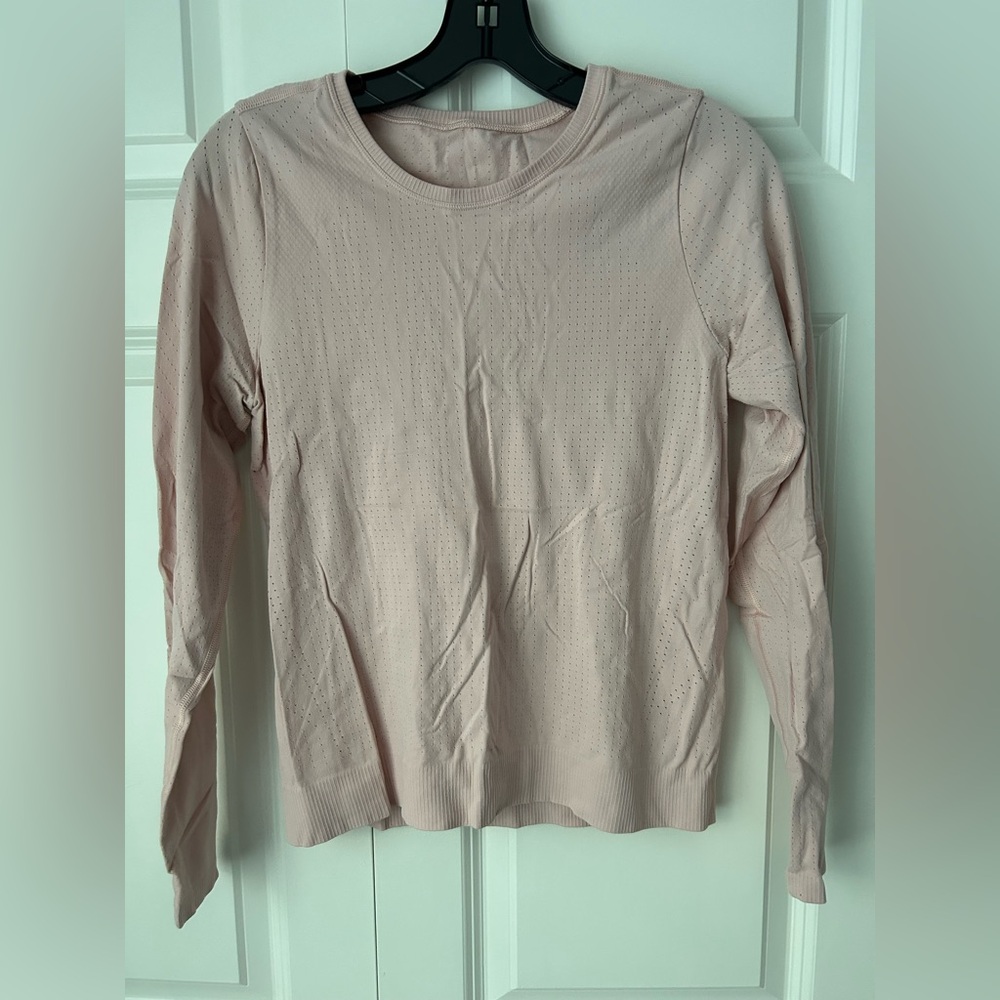 Athleta light sandy pink long sleeve athletic mesh long sleeve top - size small